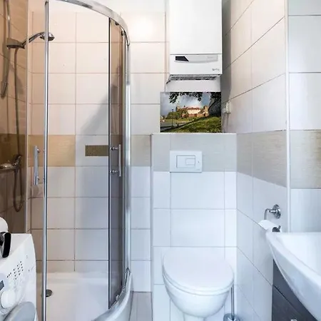 Koletek St 아파트